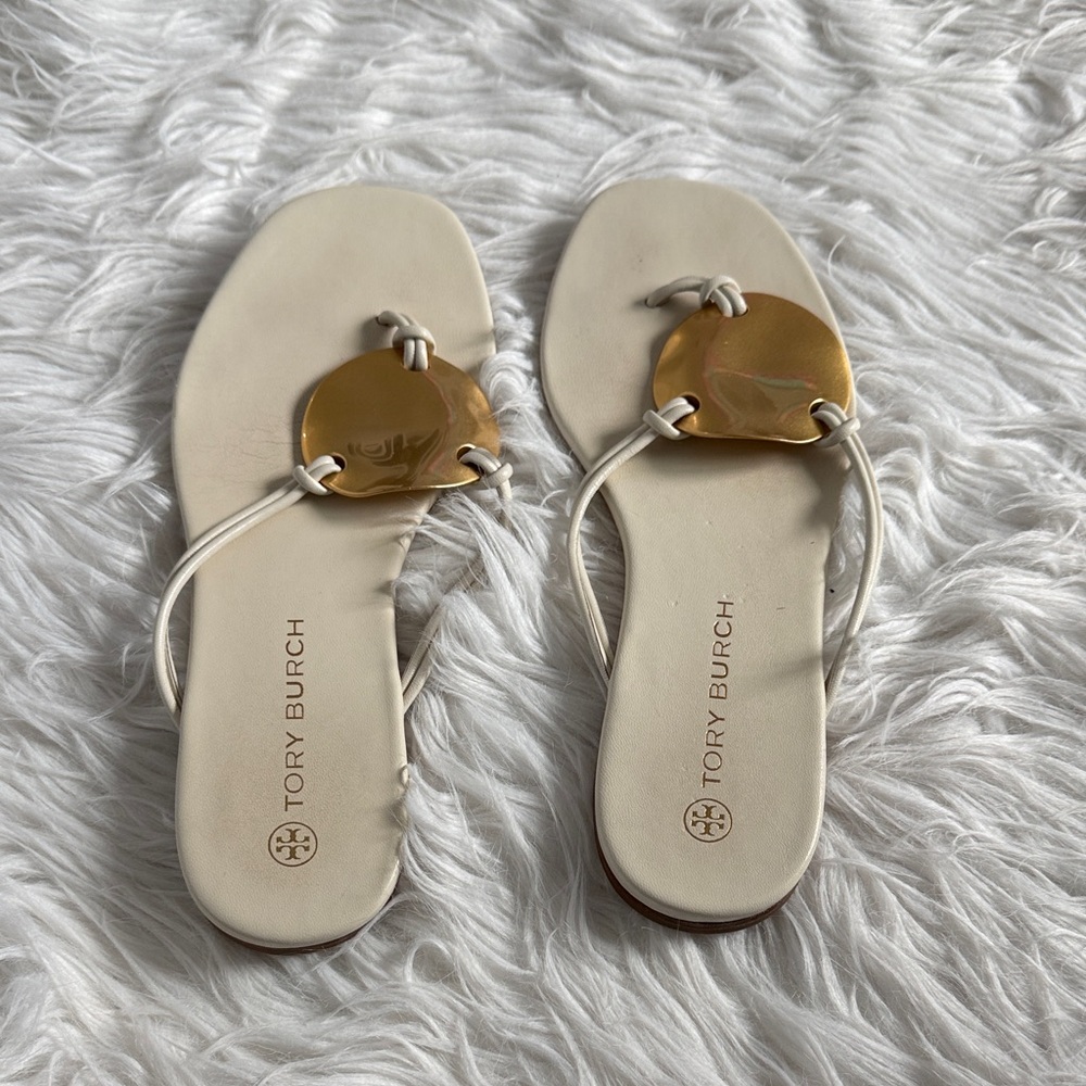 Tory Burch Women's Sandals in Cream with Gold Accents